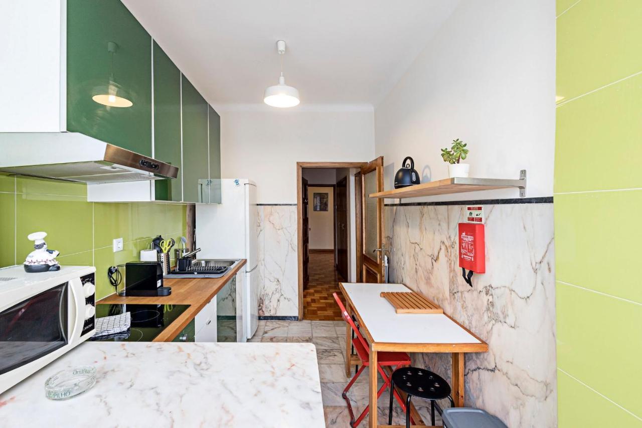 Torrinha 83 Apartments By Lovelystay OOporto Exteriör bild